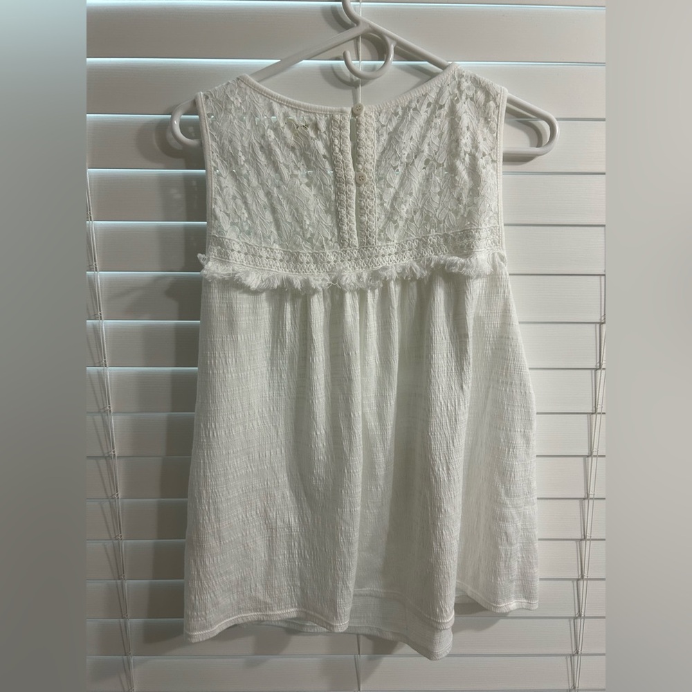 Max Studio size 1X White Lace Yoke Tank - Picture 3 of 5